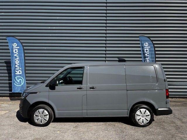 Volkswagen Transporter image 4